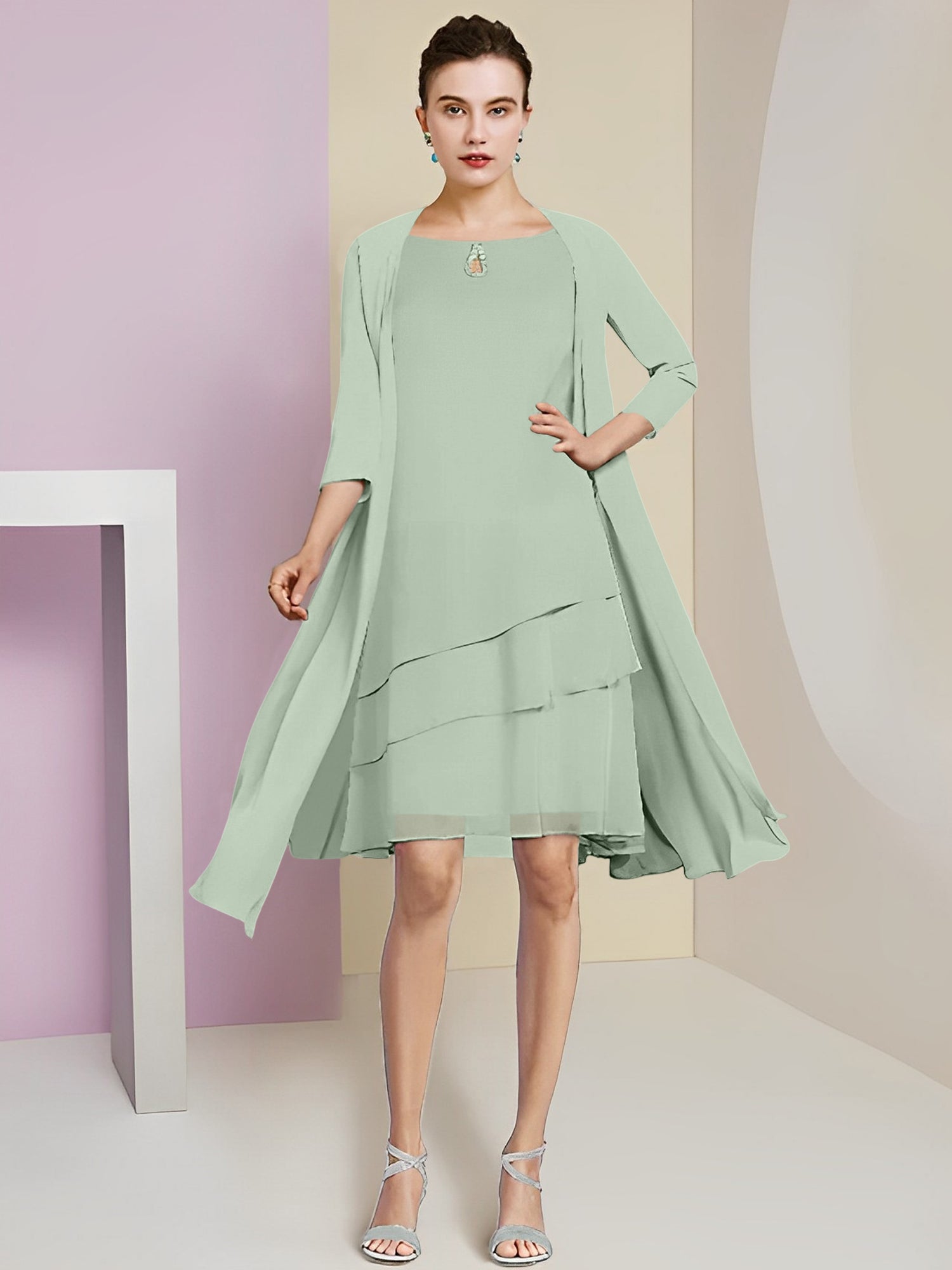 A-Line/Princess Jewel Neck Knee-Length Mother of the Bride Dresses