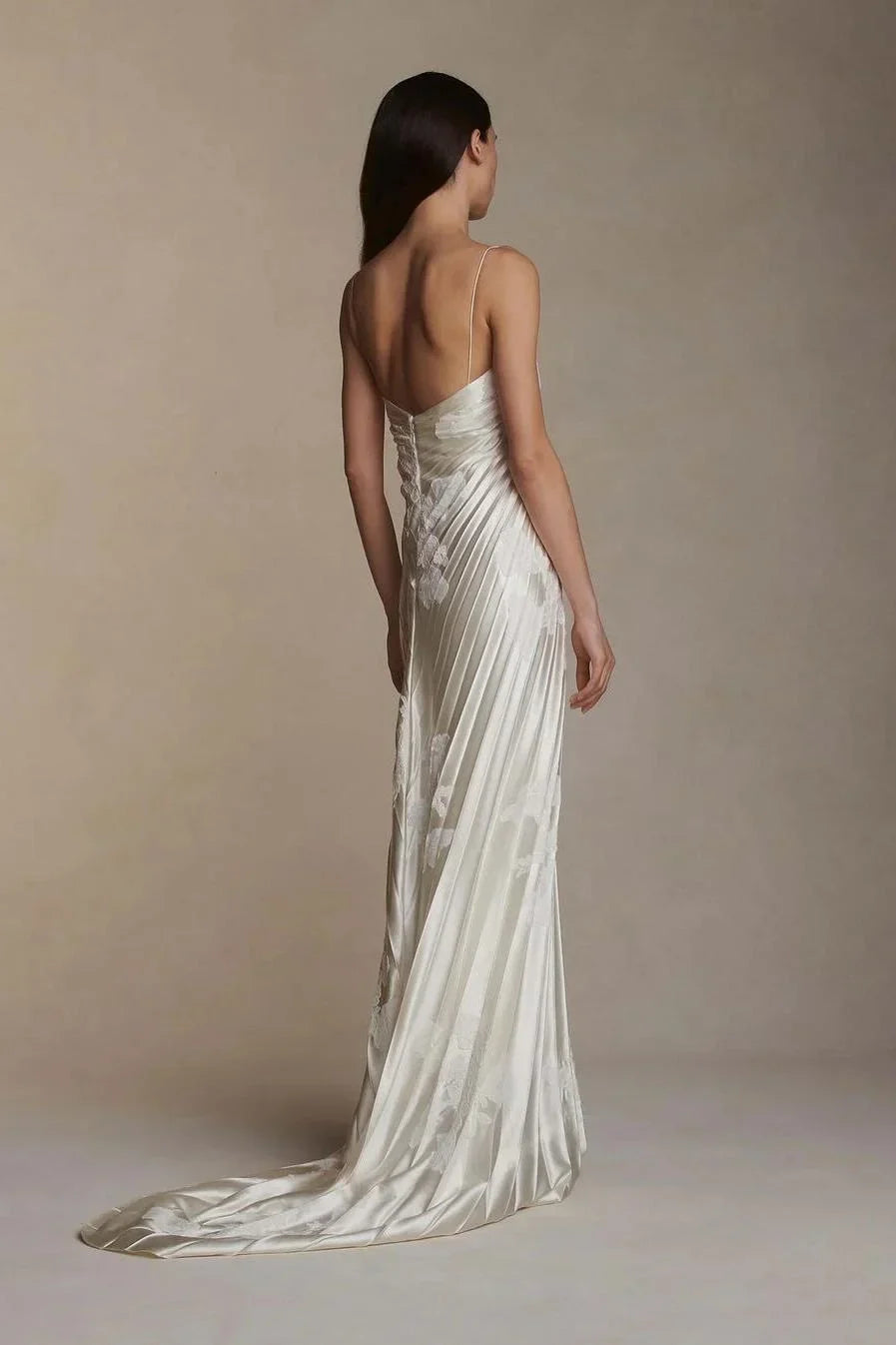 Stain Spaghetti Strap Sleeveless Long Prom Dress With Appliques