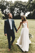 Spaghetti Straps A Line Tulle With Applique Court Wedding Dresses