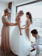 Spaghetti Straps Beaded Appliqued A-line Tulle Wedding Dresses