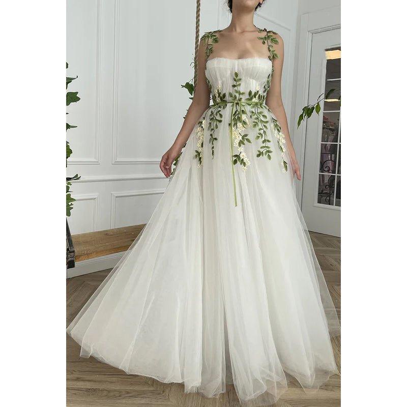 A-Line Straps Tulle Appliques Sleeveless Prom Evening Formal Dress