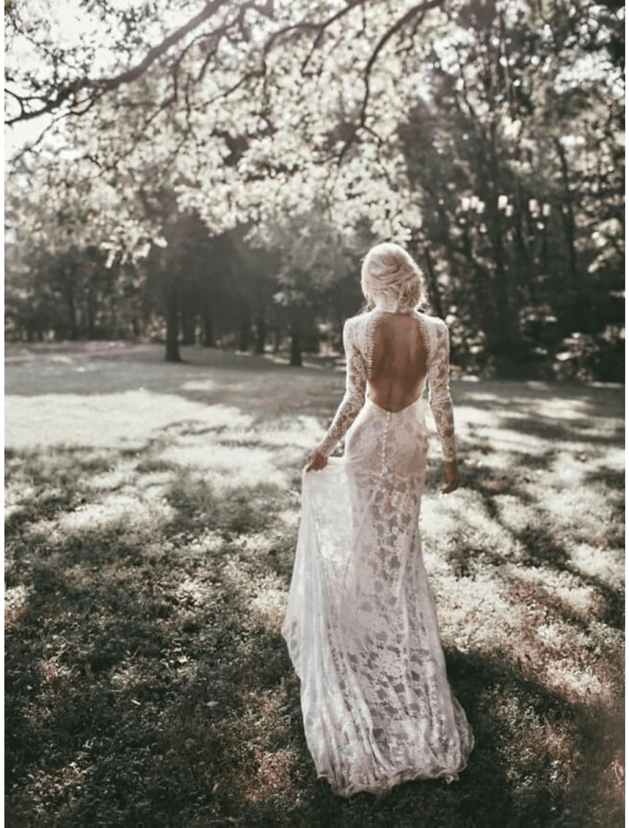 Beach Wedding Dresses Court Train Mermaid / Trumpet Long Sleeve High Neck Lace With Appliques Solid Color&nbsp;