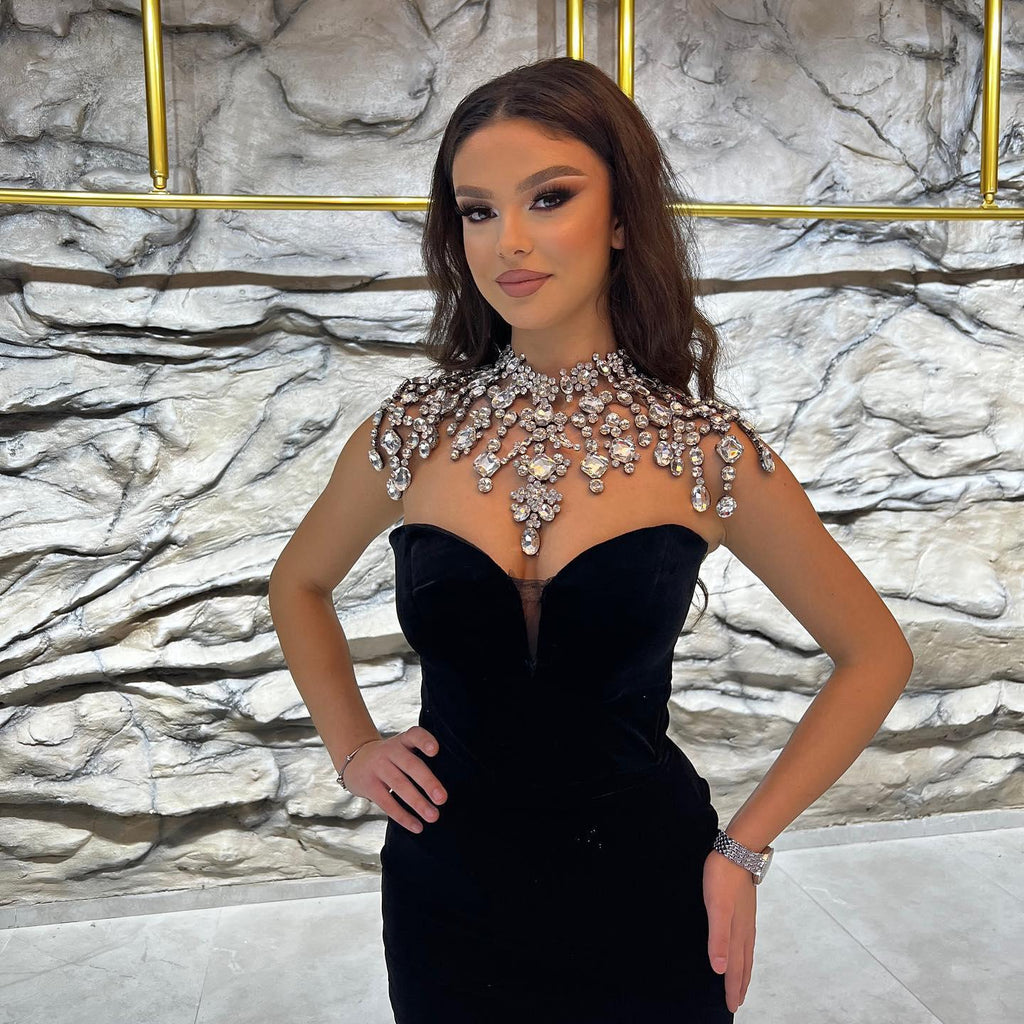 Charming Black Ankle-Length V-Neck Sleeveless Mermaid Prom Dress