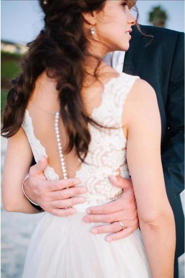 Elegant Scoop Neck Lace A Line Tulles Beach Wedding Dress
