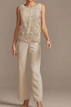 Pantsuit Mother of the Bride Dress Floor Length Chiffon Lace 3/4 Length Sleeve