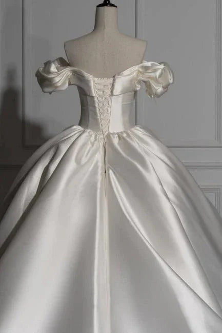 Romantic Off-the-shoulder Ball Gown Satin Wedding Dresses