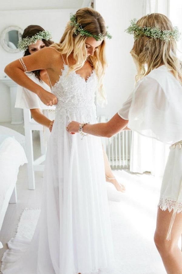 Romantic Sweetheart Chiffon Beach Wedding Dress with Lace