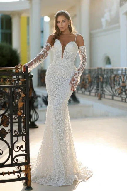 Vintage Long Mermaid Spaghetti Straps V-neck Lace Wedding Dress with Detachable Train