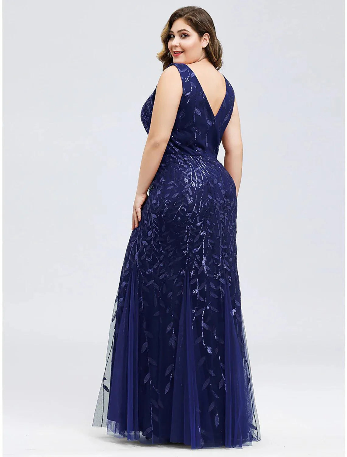 Mermaid / Trumpet Evening Gown Plus Size Dress Wedding Guest Engagement Floor Length Sleeveless V Neck Lace V Back with Appliques